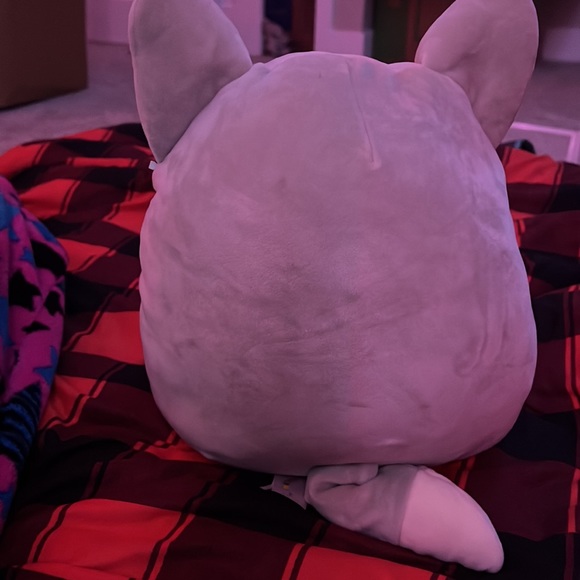 A fox plushie - Picture 2 of 4